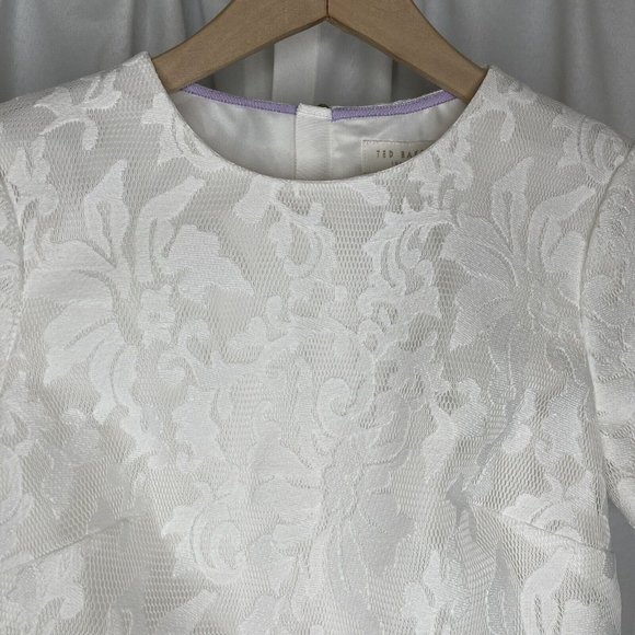 NWT Ted Baker Maire White Lace Mesh Crop Top Size 0 6 Short Sleeve Zip Back - Picture 5 of 15